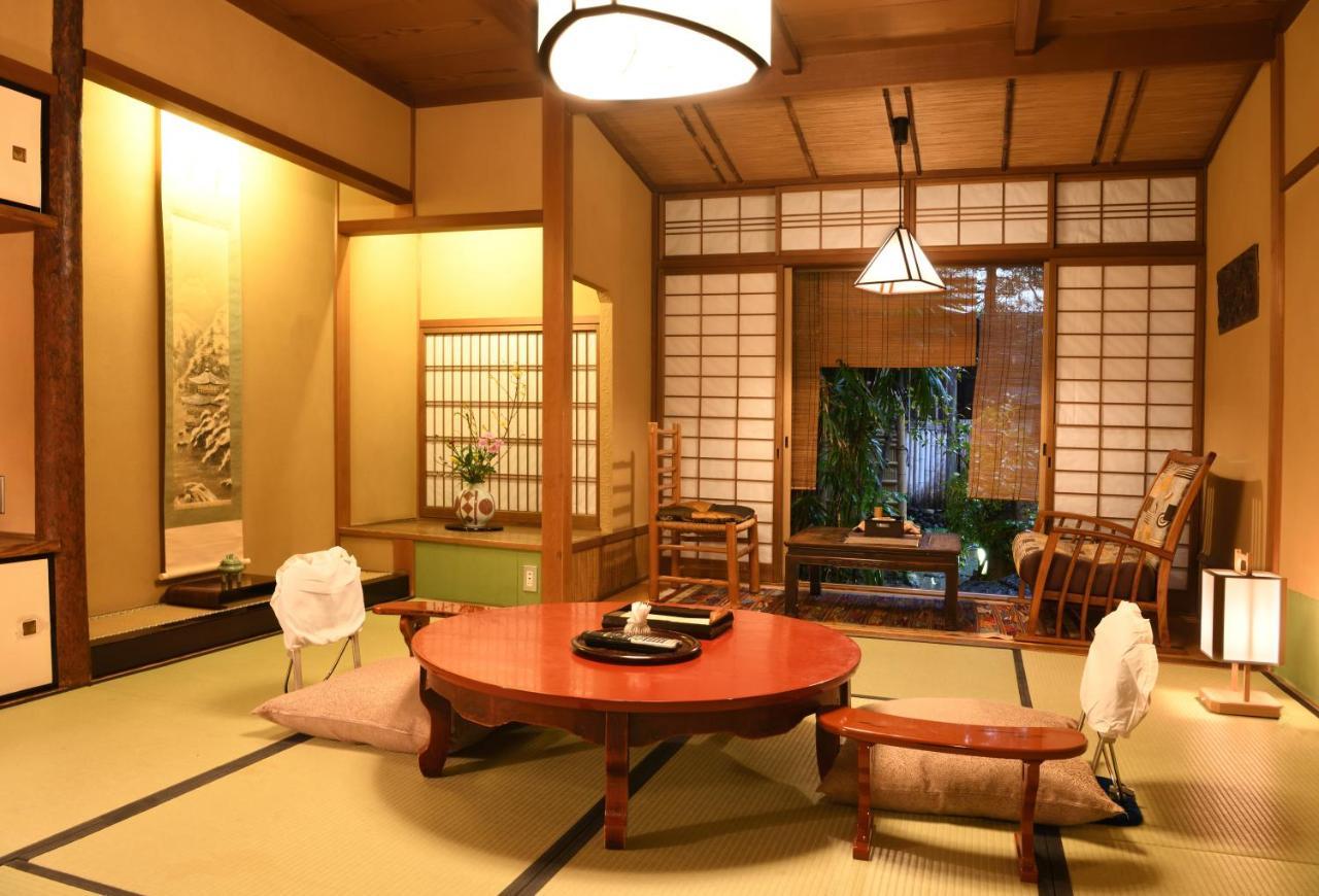 HOTEL SEIKORO RYOKAN ESTABLISHED IN 1831 KY TO 4 Japan von